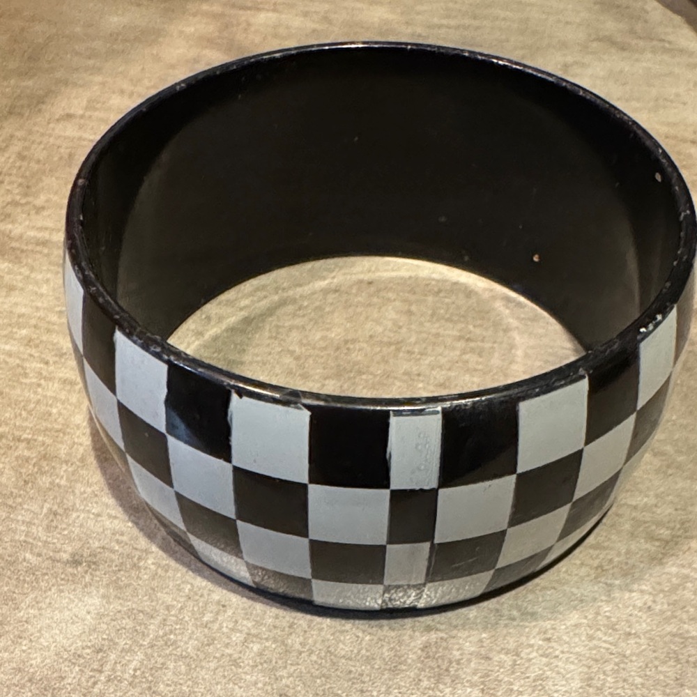 Black and Gray Checkered Bangle Bracelet
